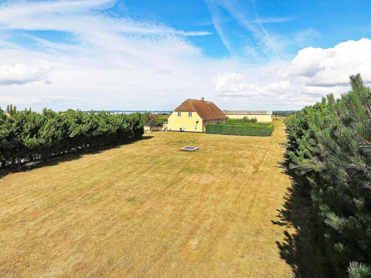 6 Person Holiday Home In Fåborg 외부 사진